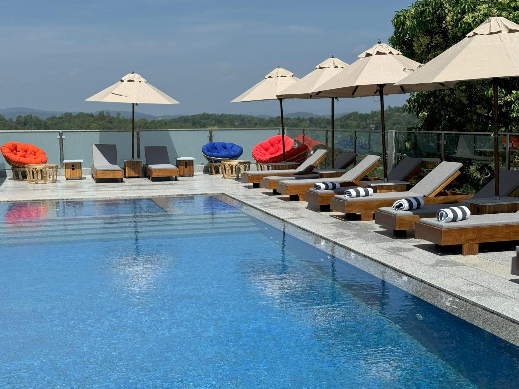 Coastline Mirissa Boutique Hotel And Spa Екстер'єр фото